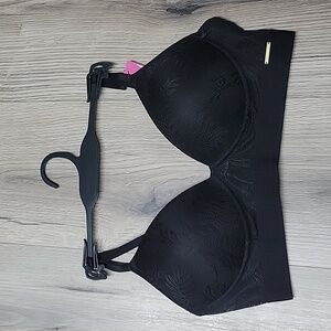 VINCE CAMUTO BRA.